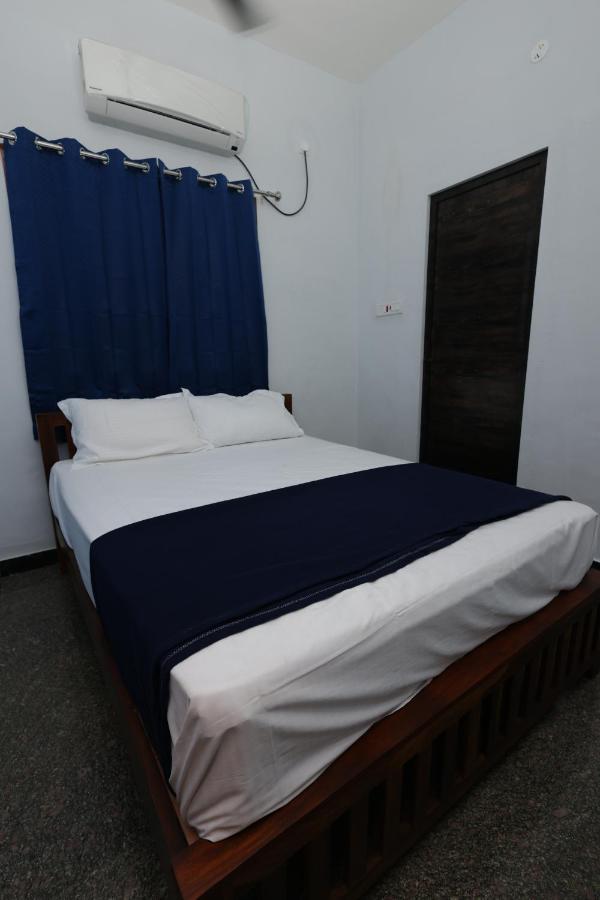 Omkara - The Fives Guest House Tiruvannāmalai Εξωτερικό φωτογραφία