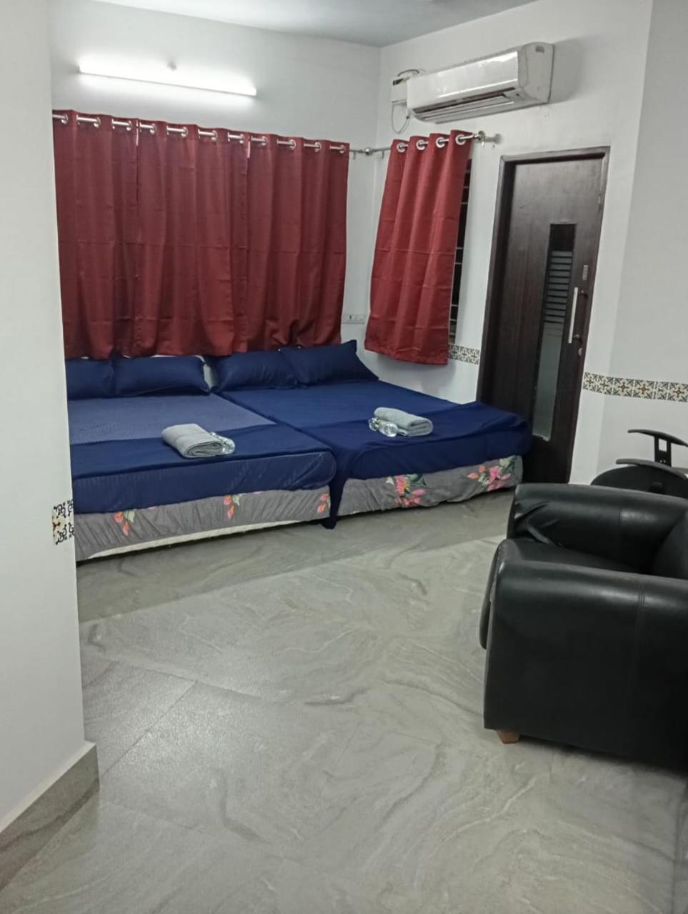 Omkara - The Fives Guest House Tiruvannāmalai Εξωτερικό φωτογραφία